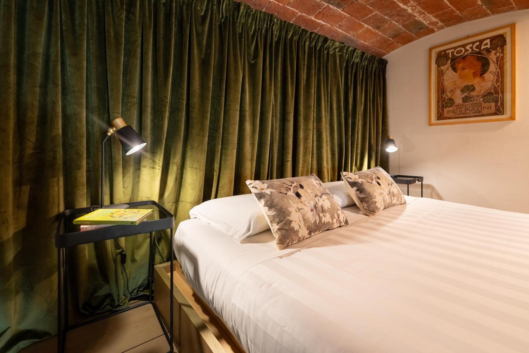 Via Cimabue 8B - Florence Charming Apartments - Metropolitan Loft In Florence - 20 Minute Walk To City Center - Excellent Base For Exploring - Less Than 5 Minute Walk To The Supermarket - Amazing Bakery On The Corner Luaran gambar