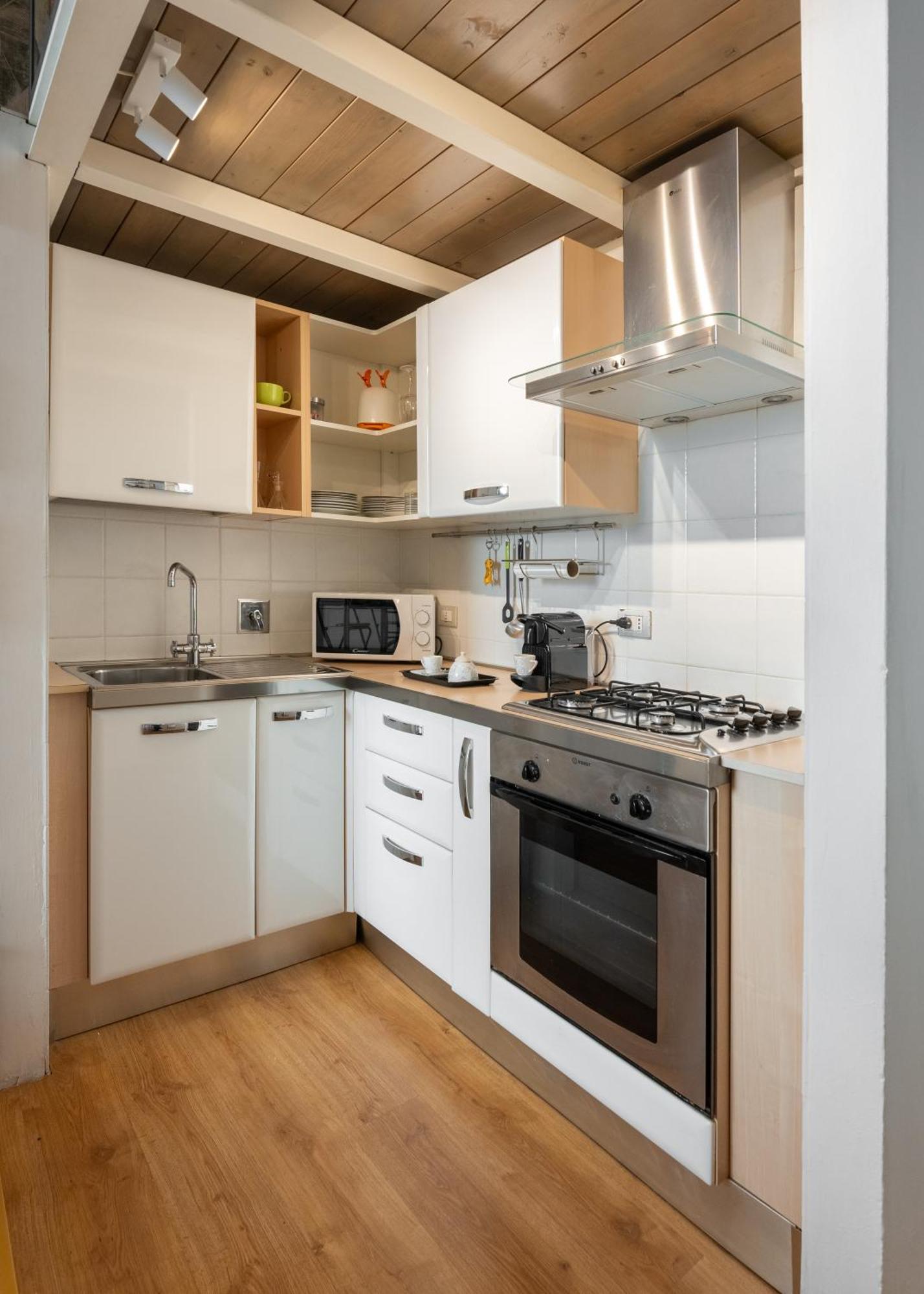 Via Cimabue 8B - Florence Charming Apartments - Metropolitan Loft In Florence - 20 Minute Walk To City Center - Excellent Base For Exploring - Less Than 5 Minute Walk To The Supermarket - Amazing Bakery On The Corner Luaran gambar